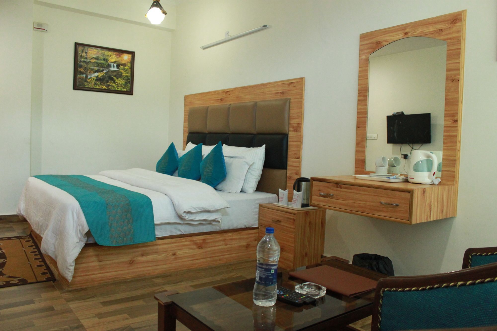 Utopia Resorts & Spa Manāli Extérieur photo